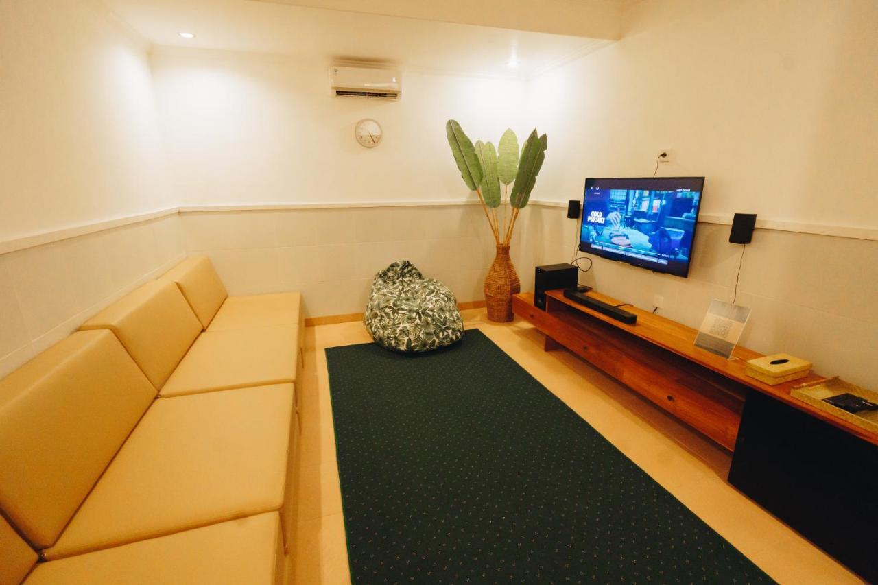 Villa Orked 3 With Family Room Seminyak 외부 사진